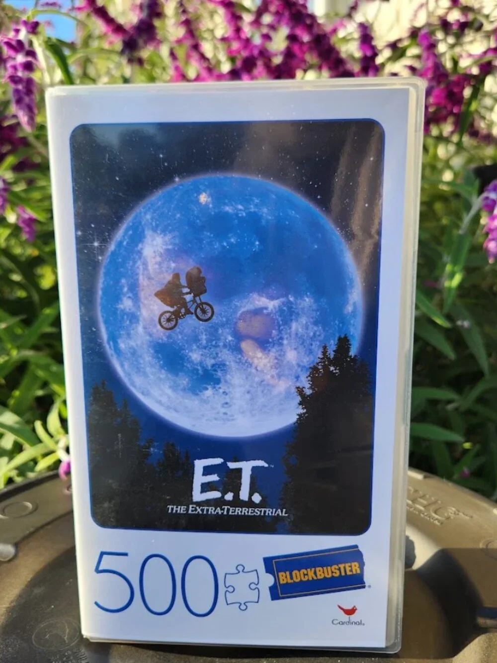 NEW 500 Pieces Jigsaw Puzzle ET E.T. Spin Master Game in Retro Blockbuster VHS C